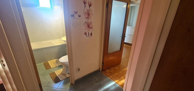 Titan - Piata Trapezului,  5 minute metrou, apartament 4 camere