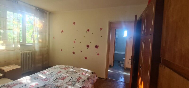 Titan - Piata Trapezului,  5 minute metrou, apartament 4 camere