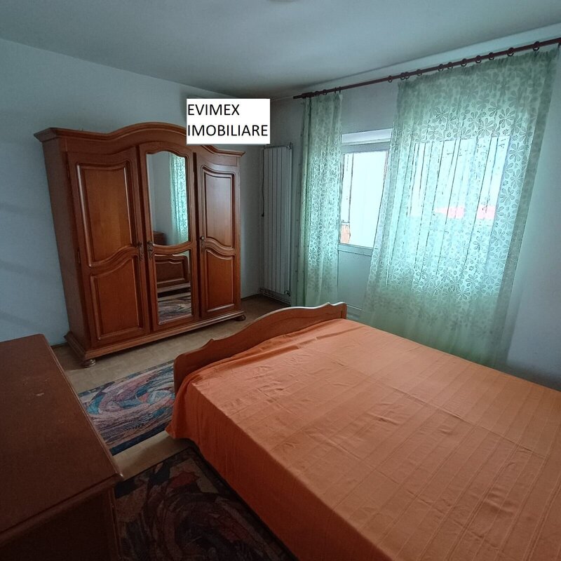 Titan - Piata Trapezului,  5 minute metrou, apartament 4 camere